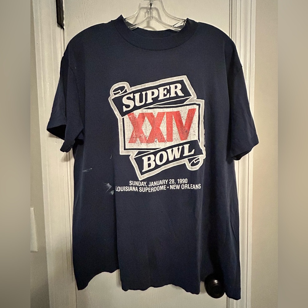 VINTAGE- rare Superbowl t-shirt from 1990
